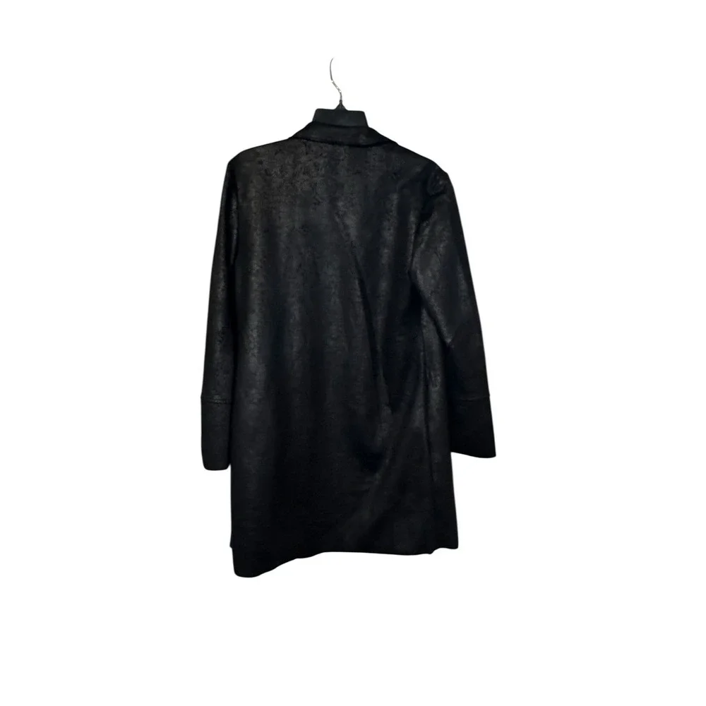 Tahari brand material